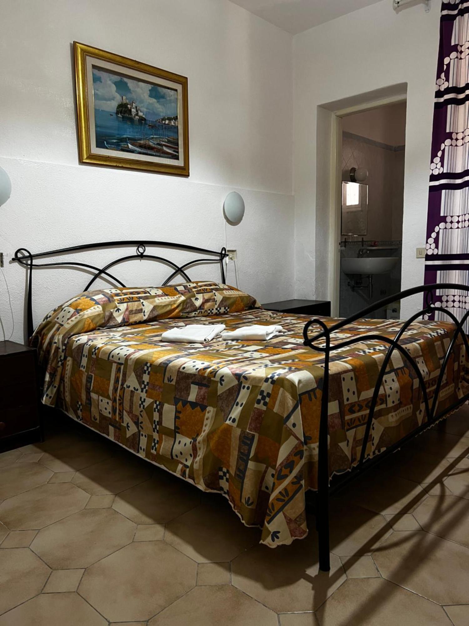 Hotel Villa Fiorentina Казамиччола-Терме Экстерьер фото