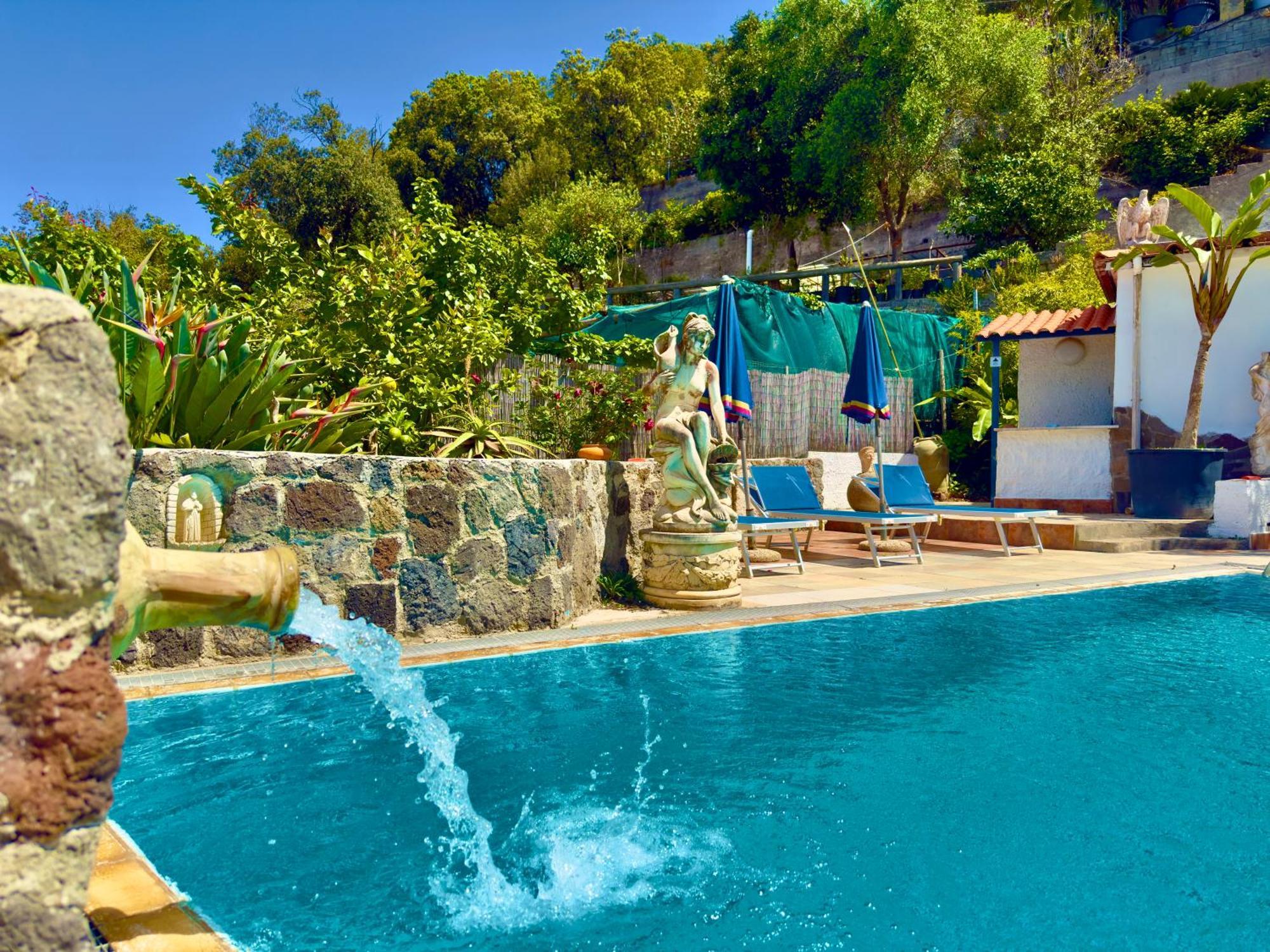 Hotel Villa Fiorentina Казамиччола-Терме Экстерьер фото