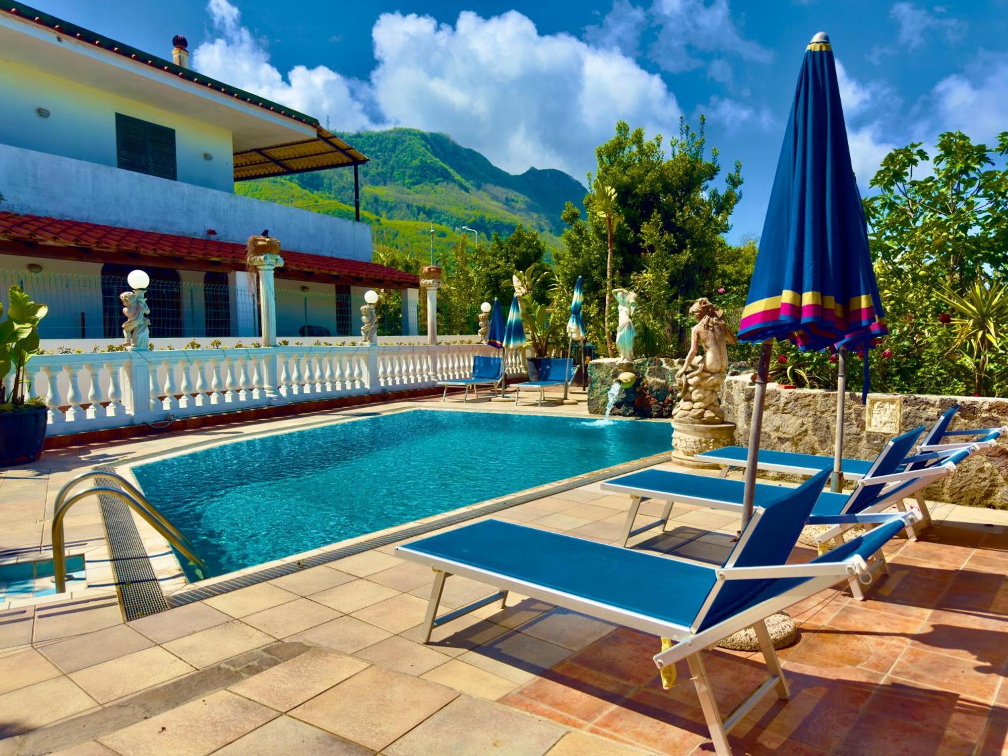 Hotel Villa Fiorentina Казамиччола-Терме Экстерьер фото