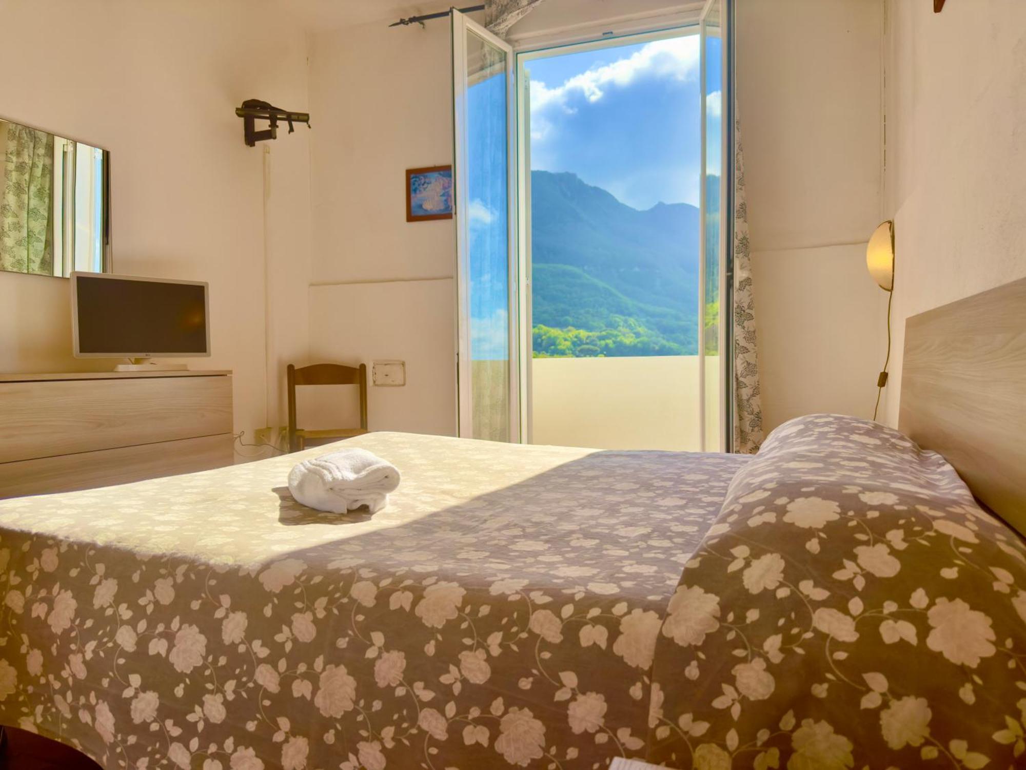 Hotel Villa Fiorentina Казамиччола-Терме Экстерьер фото